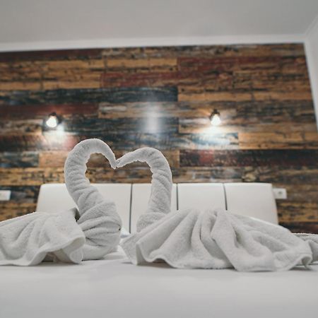 Insomnia Studio Drobeta Turnu Severin Exteriér fotografie